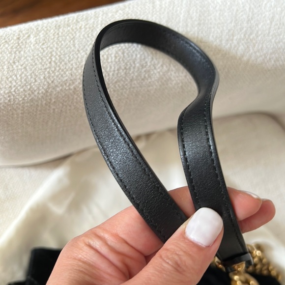 Gucci Marmont Black Velvet Matelasse GG Mini Crossbody Bag - Picture 12 of 14